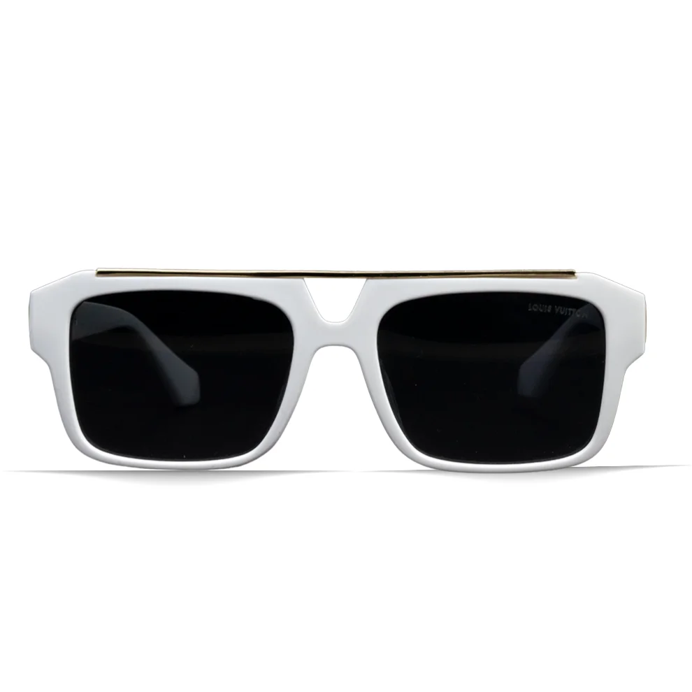 LV Pilot Square - blinked.pk